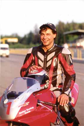 Chrigu Haller, Jegenstorf, Honda CBR 900 Jg 2000